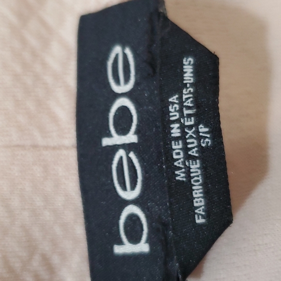 Bebe Soft Pink Flutter Shoulder Crop Top S - Picture 5 of 6